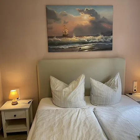 Eichelhaeher 度假居 *